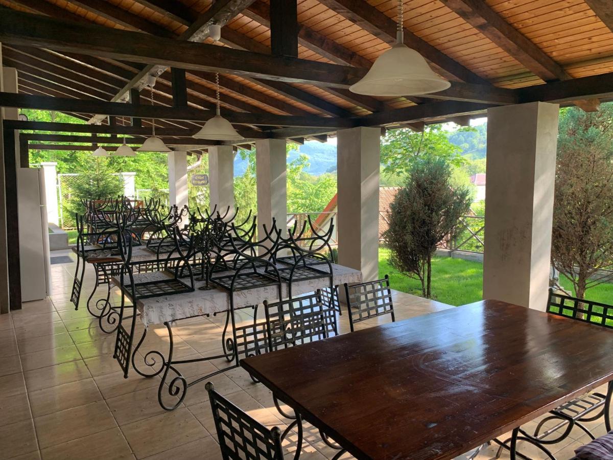 Casa Romana Ieşelniţa Екстериор снимка