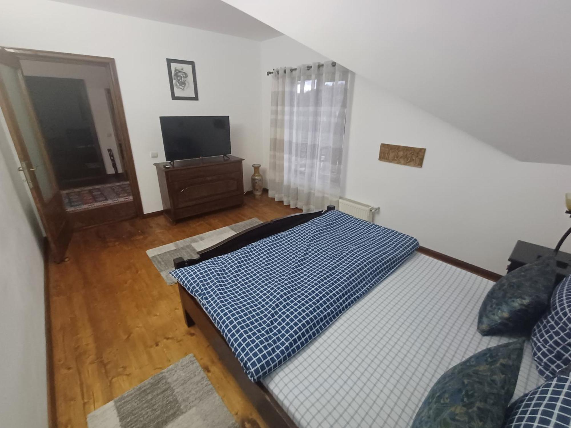 Casa Romana Ieşelniţa Екстериор снимка